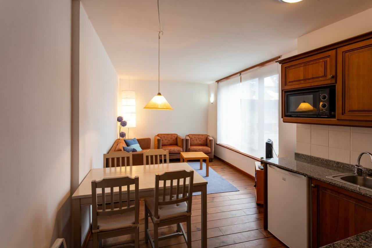 Apartamentos Rentarán Tredos Bagian luar foto