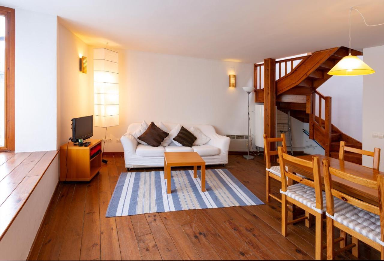 Apartamentos Rentarán Tredos Bagian luar foto